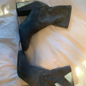 Halogen Booties size 7